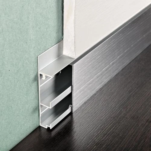 listwa wpuszczana w sciane aluminium szczotkowane.webp