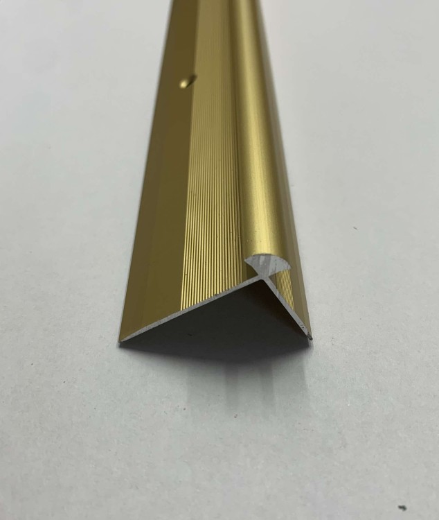 złota listwa do paneli winylowych 5mm